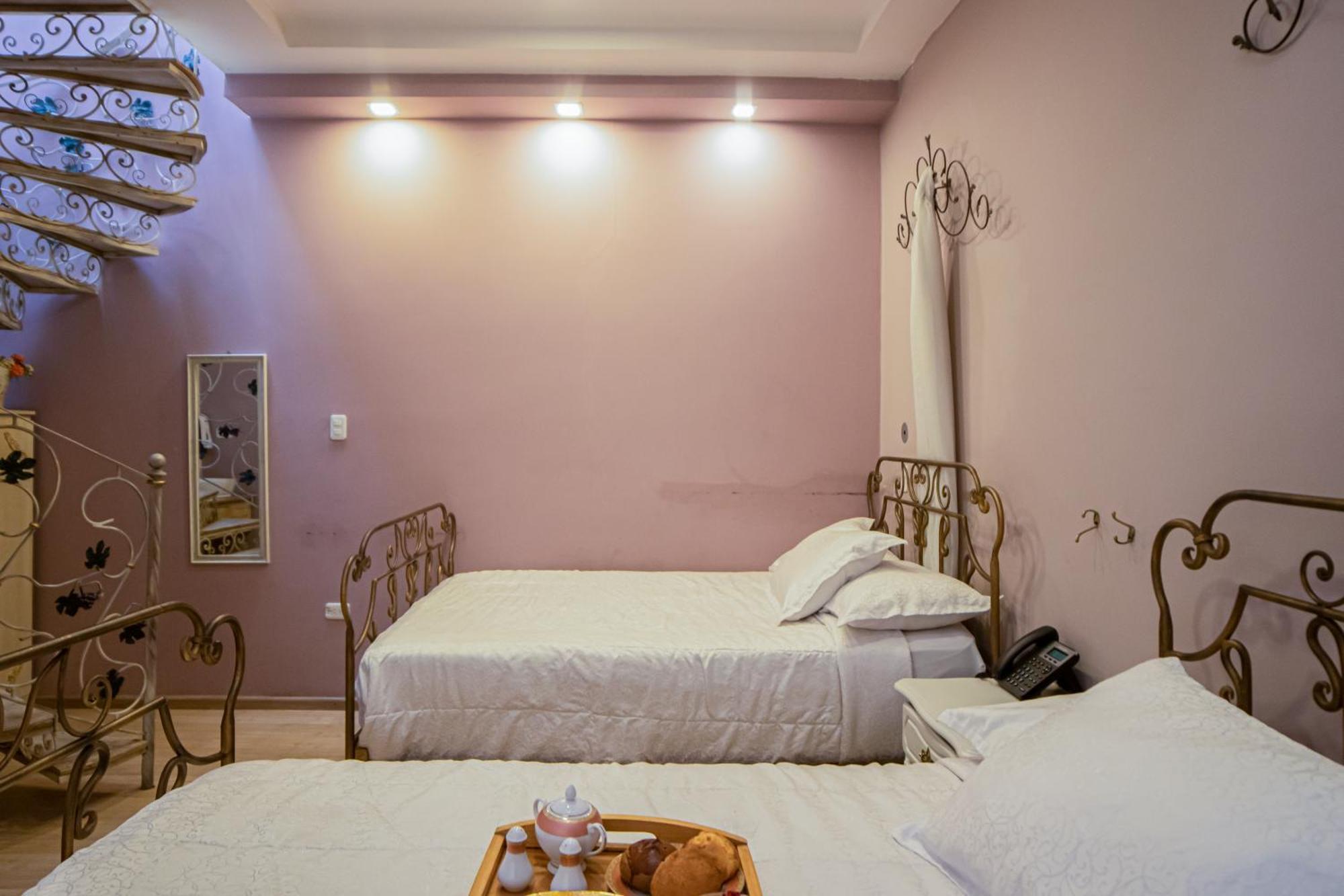 Hotel Boutique Casa Ruth En Cuenca Zewnętrze zdjęcie